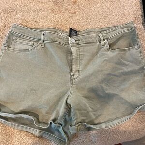 Women's Green Shorts